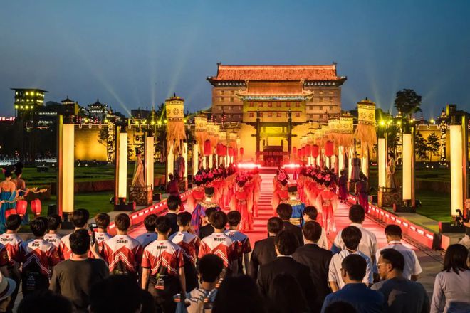 法兰克福VSRB莱比锡预测分析德甲比赛前瞻：云达不莱梅vsRB莱比锡预测分析(2025年05月10日)