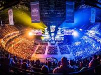 利兹联VS狼队比赛直播入口原创老特拉福德的鬼故事：曼联主场45年首负利兹，卡里克脸上挂不住